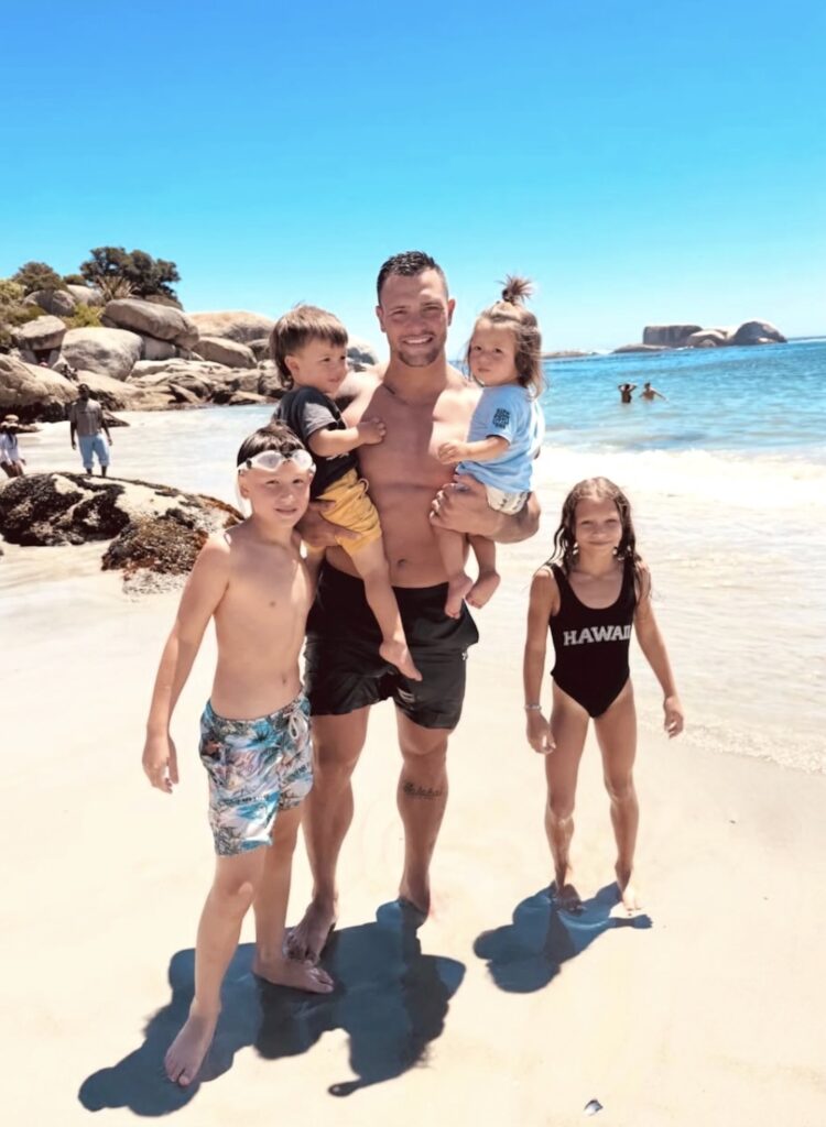 Kevin Lerena & his kids